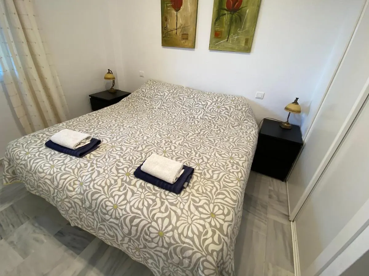 3 Bed Apartment Sleeps 6 In La Cala De Mijas 0*,