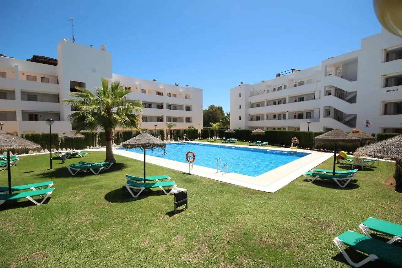 3 Bed Apartment Sleeps 6 In La Cala De Mijas 0*,